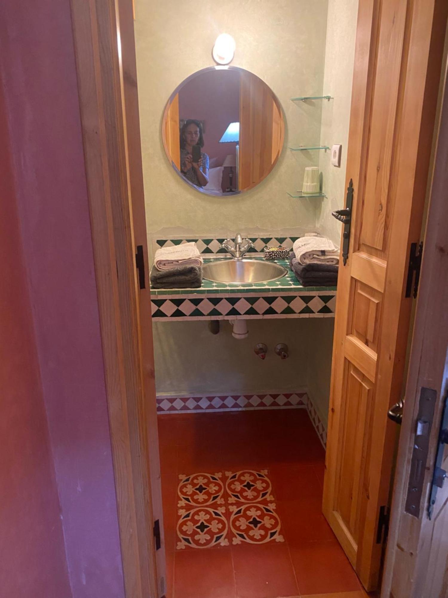 Dar Sami, Riad Bab Kasbah Танжер Екстериор снимка